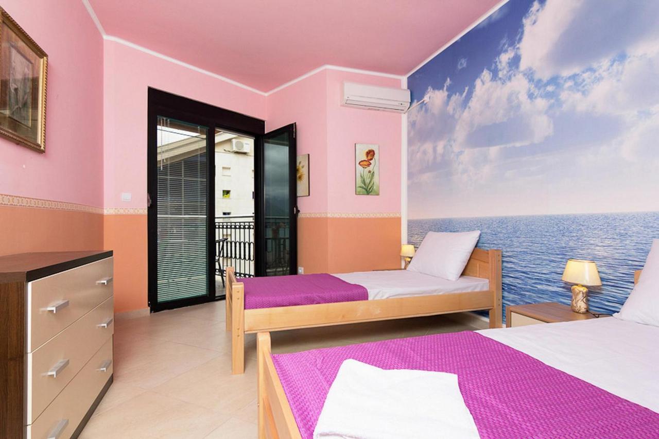 Apartments Coral Котор Екстериор снимка