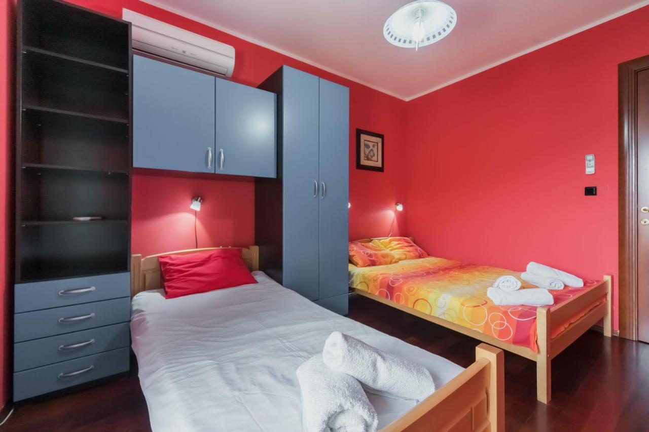 Apartments Coral Котор Екстериор снимка