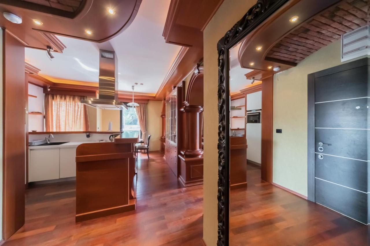 Apartments Coral Котор Екстериор снимка