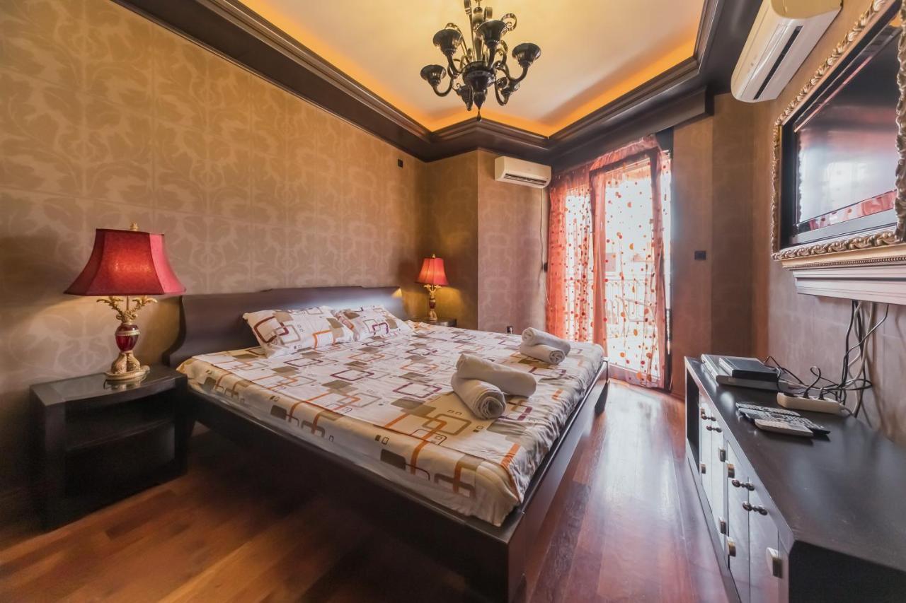 Apartments Coral Котор Екстериор снимка